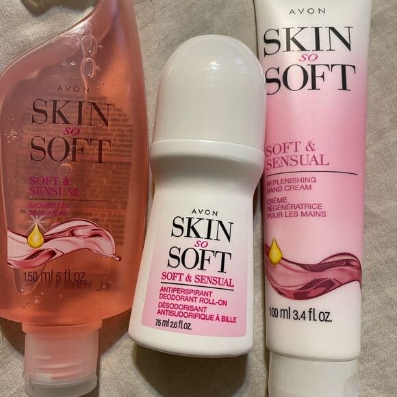 Skin So Soft Soft & Sensual Refresh Trio - Picture 2 of 2